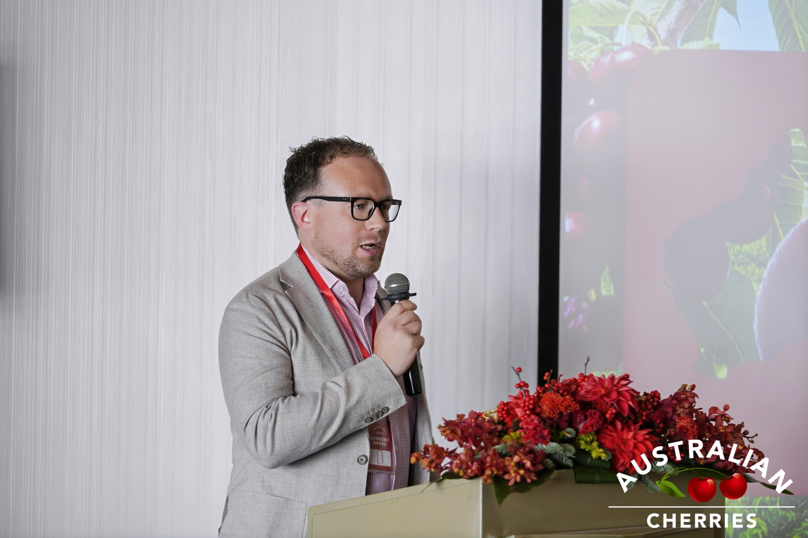 1765273952450108.jpg 微信图片_20251209110128_498_75.jpg